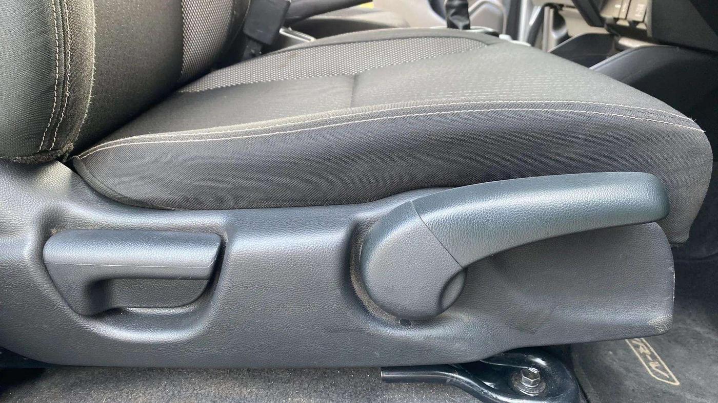 2018 Honda WR-V 1.2L I-VTEC VX MT, Petrol, Manual, 21,630 km, Driver Side Adjustment Panel