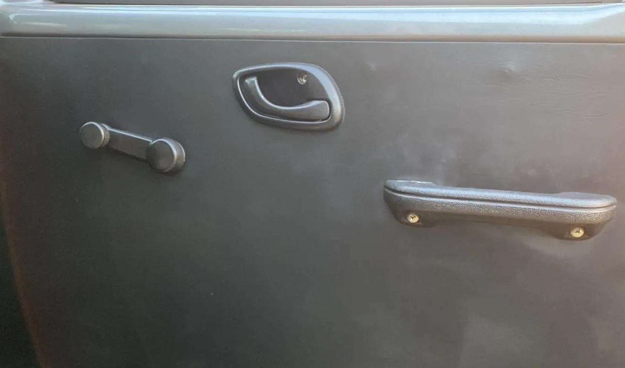 2021 Maruti Eeco 7 STR, Petrol, Manual, 19,329 km, Driver Side Door Panels Control