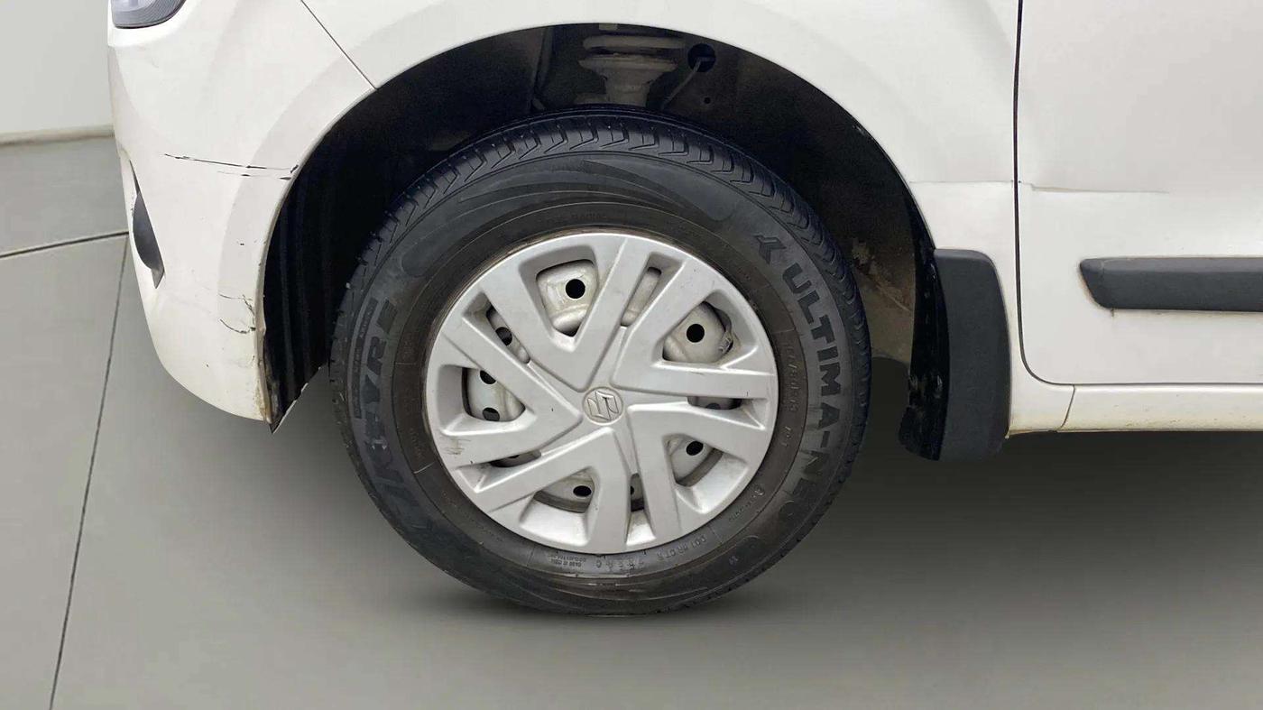 2022 Maruti New Wagon-R LXI CNG 1.0, CNG, Manual, 51,519 km, Left Front Wheel