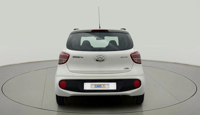 2017 Hyundai Grand i10 SPORTZ (O) 1.2 KAPPA VTVT, Petrol, Manual, 75,049 km, Back/Rear