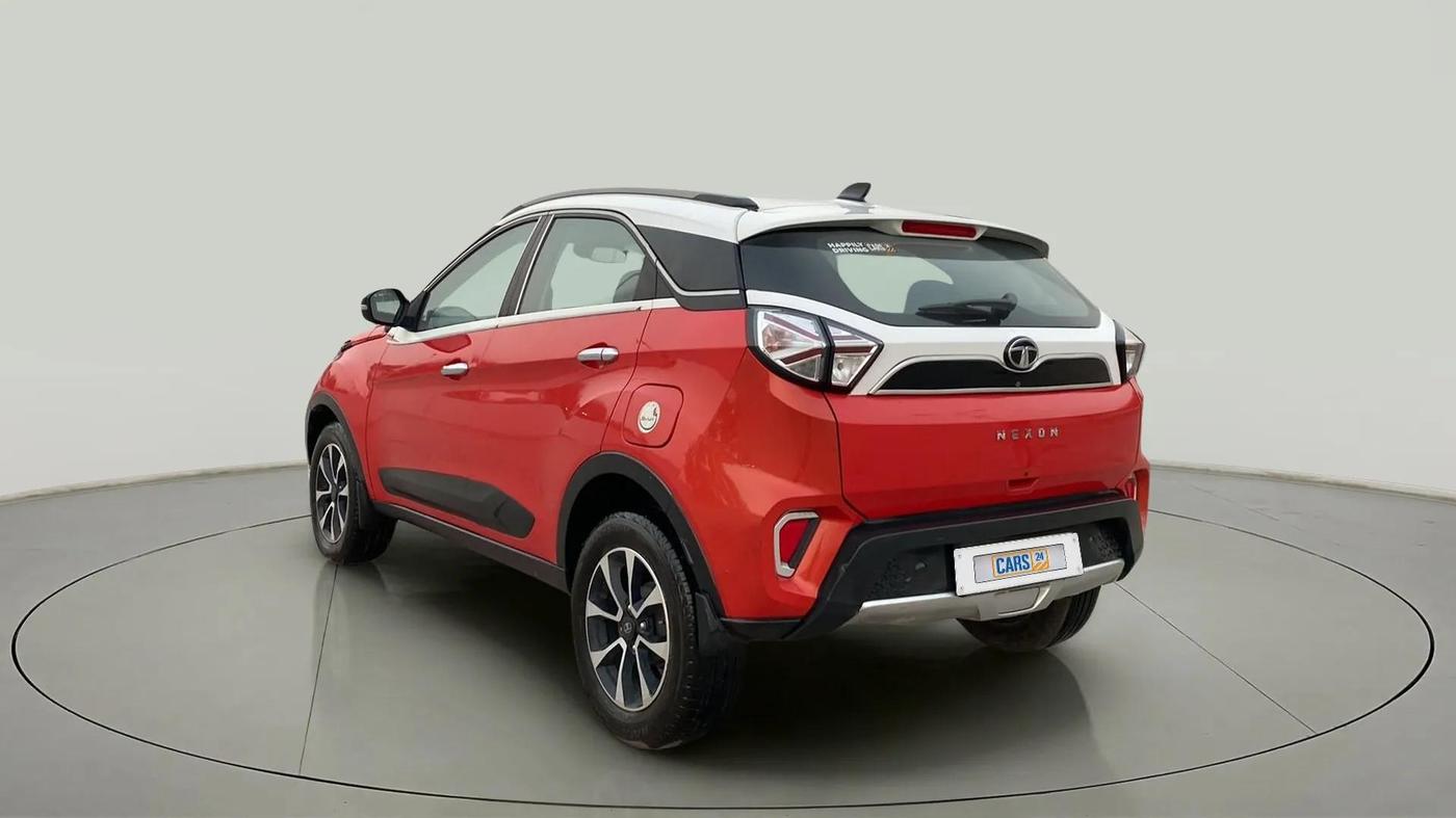 2020 Tata NEXON XZ PLUS (O) DIESEL DUAL TONE, Diesel, Manual, 69,189 km, Left Back Diagonal