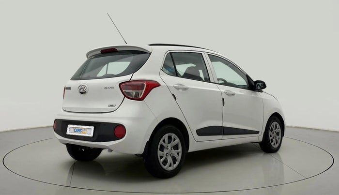 2019 Hyundai Grand i10 SPORTZ 1.2 KAPPA VTVT, CNG, Manual, 71,031 km, Right Back Diagonal