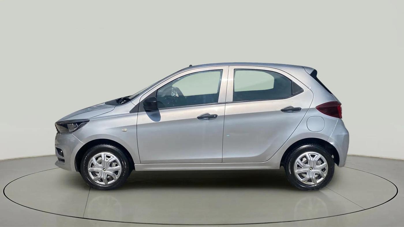 2020 Tata Tiago XE PETROL, Petrol, Manual, 11,499 km, Left Side