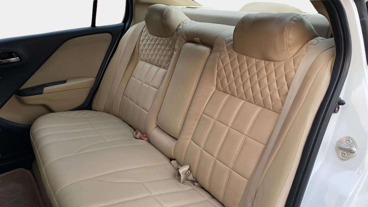 2019 Honda City 1.5L I-VTE V CVT, Petrol, Automatic, 41,544 km, Right Side Rear Door Cabin