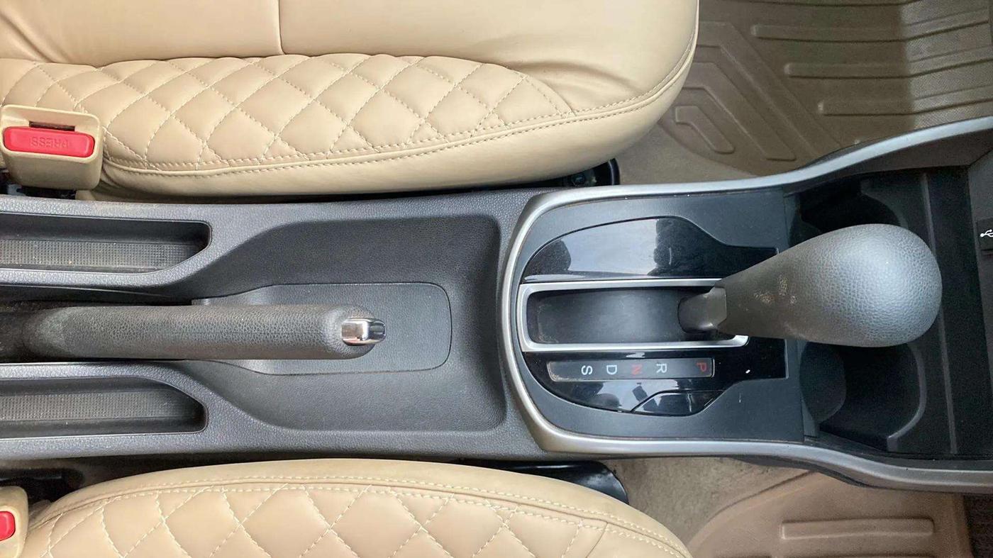 2019 Honda City 1.5L I-VTE V CVT, Petrol, Automatic, 41,544 km, Gear Lever
