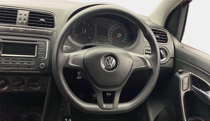 2017 Volkswagen Polo COMFORTLINE 1.2L, Petrol, Manual, 74,845 km, Steering Wheel Close Up