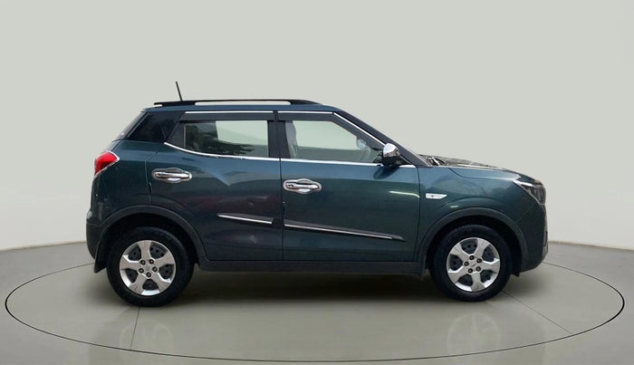 2022 Mahindra XUV300 W6 1.2 PETROL, Petrol, Manual, 39,560 km, Right Side View