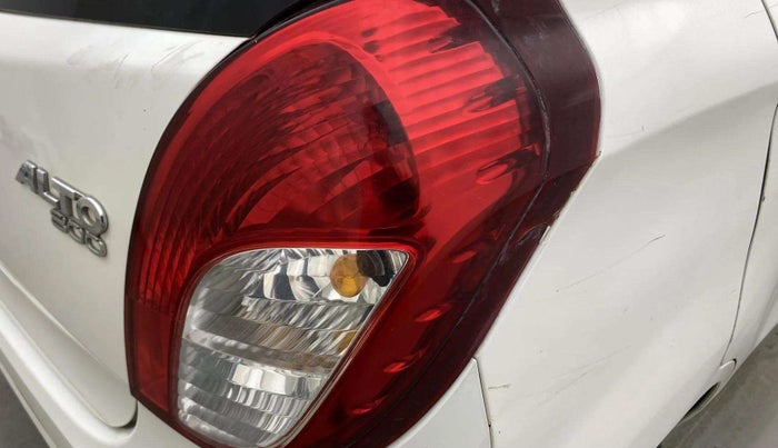 2016 Maruti Alto 800 LXI, Petrol, Manual, 43,018 km, Right tail light - Minor damage