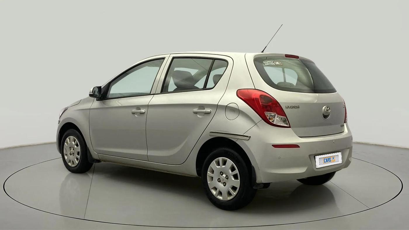 2013 Hyundai i20 MAGNA (O) 1.2, Petrol, Manual, 36,328 km, Left Back Diagonal