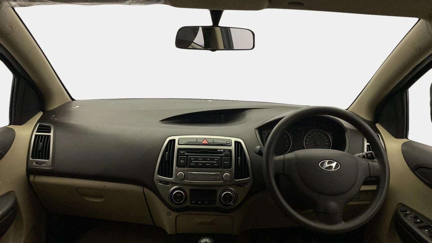 2013 Hyundai i20 MAGNA (O) 1.2, Petrol, Manual, 36,328 km, Dashboard