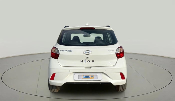 2022 Hyundai GRAND I10 NIOS SPORTZ 1.2 KAPPA VTVT, Petrol, Manual, 32,750 km, Back/Rear