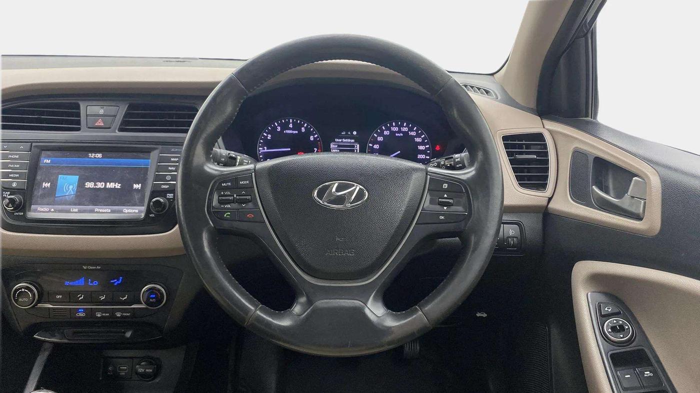 2016 Hyundai Elite i20 ASTA 1.2, Petrol, Manual, 93,737 km, Steering Wheel Close Up