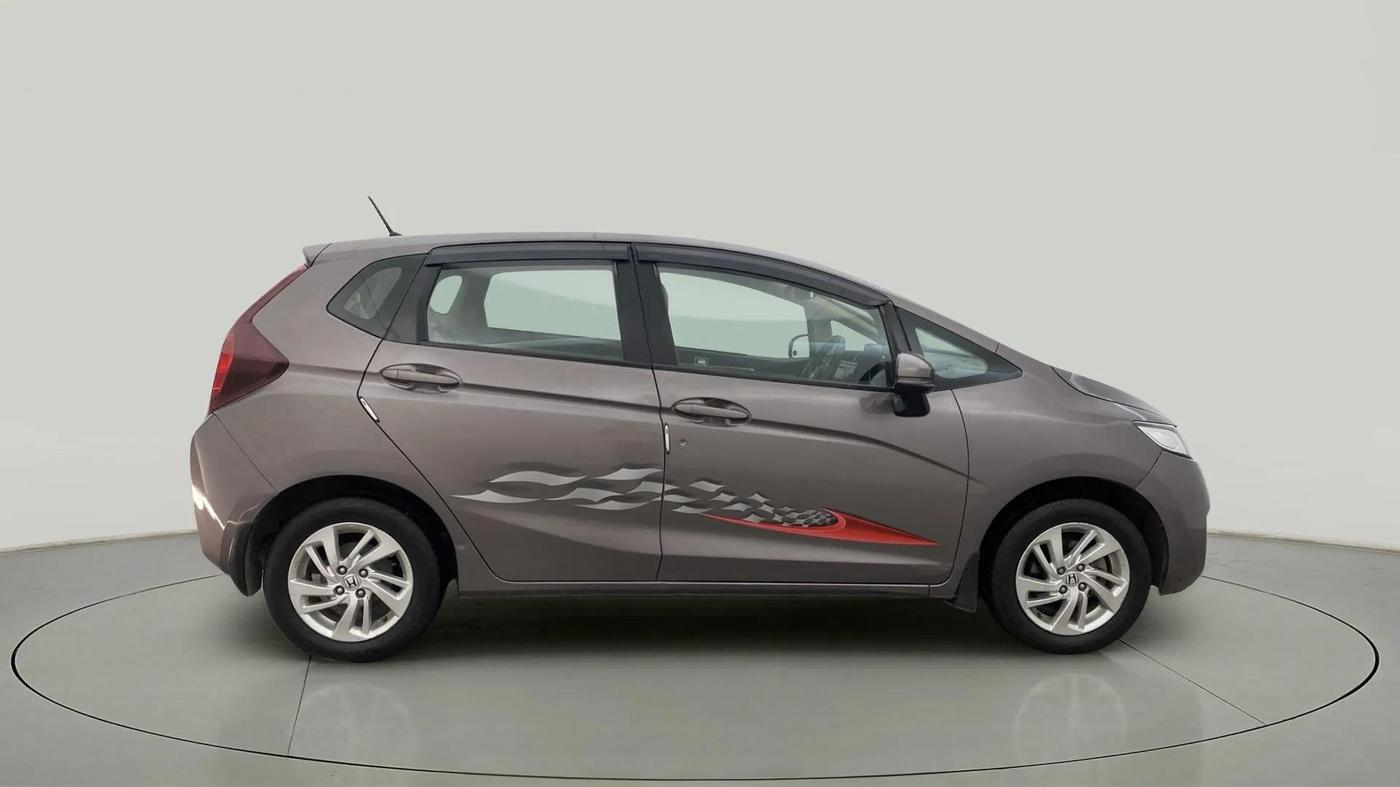 2016 Honda Jazz 1.2L I-VTEC V, Petrol, Manual, 79,049 km, Right Side View