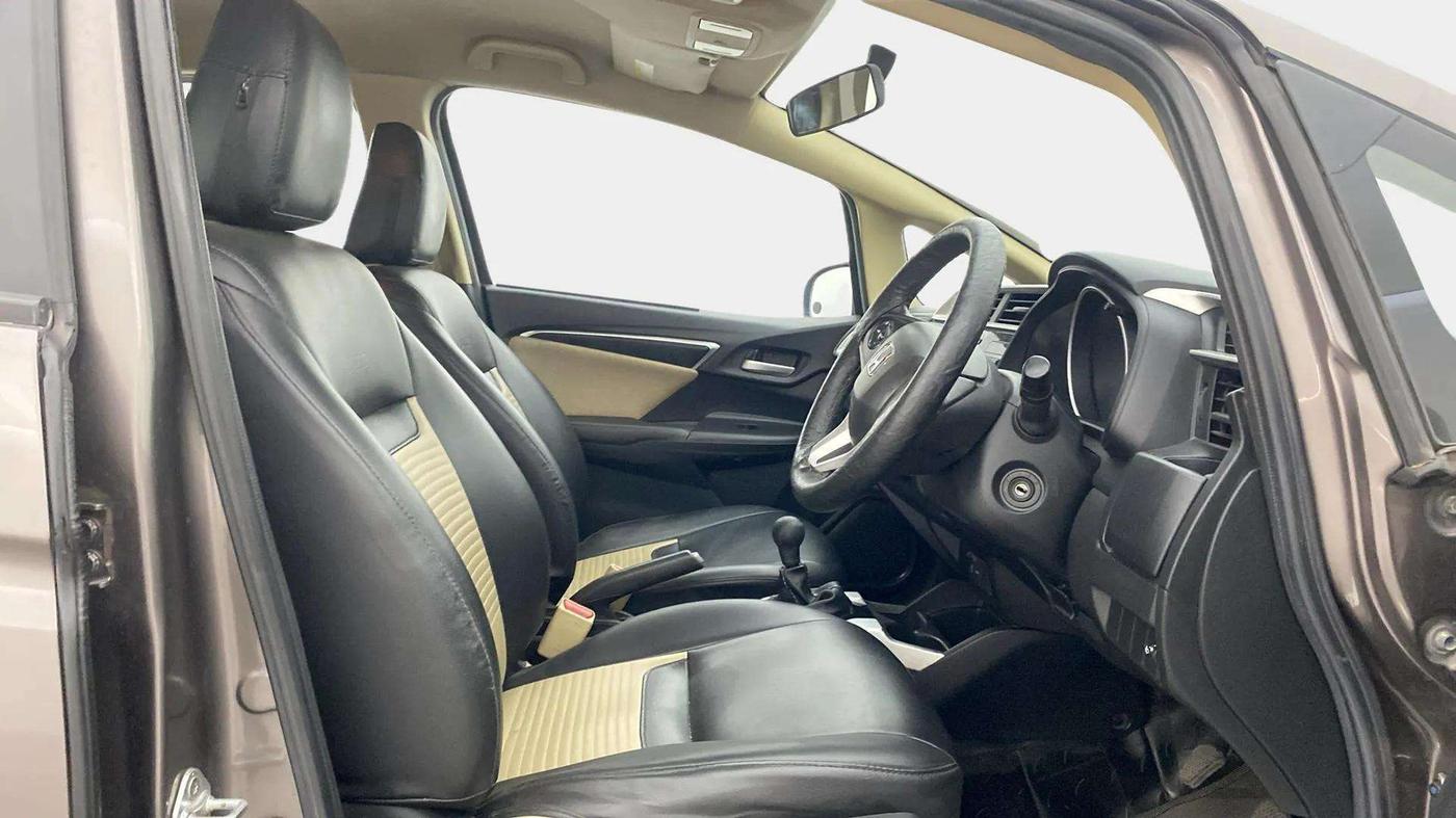 2016 Honda Jazz 1.2L I-VTEC V, Petrol, Manual, 79,049 km, Right Side Front Door Cabin