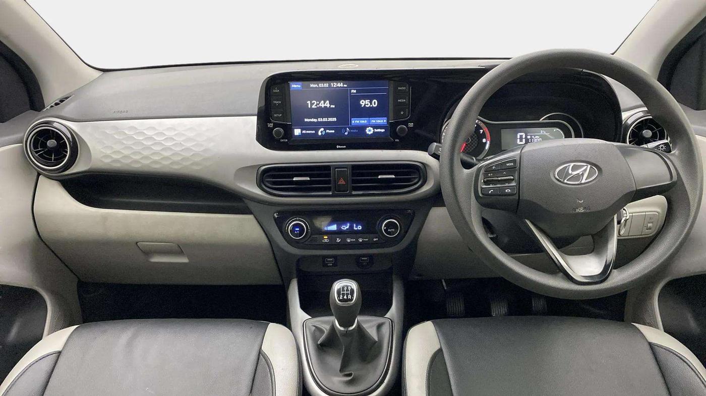 2019 Hyundai GRAND I10 NIOS SPORTZ 1.2 KAPPA VTVT, Petrol, Manual, 61,174 km, Dashboard
