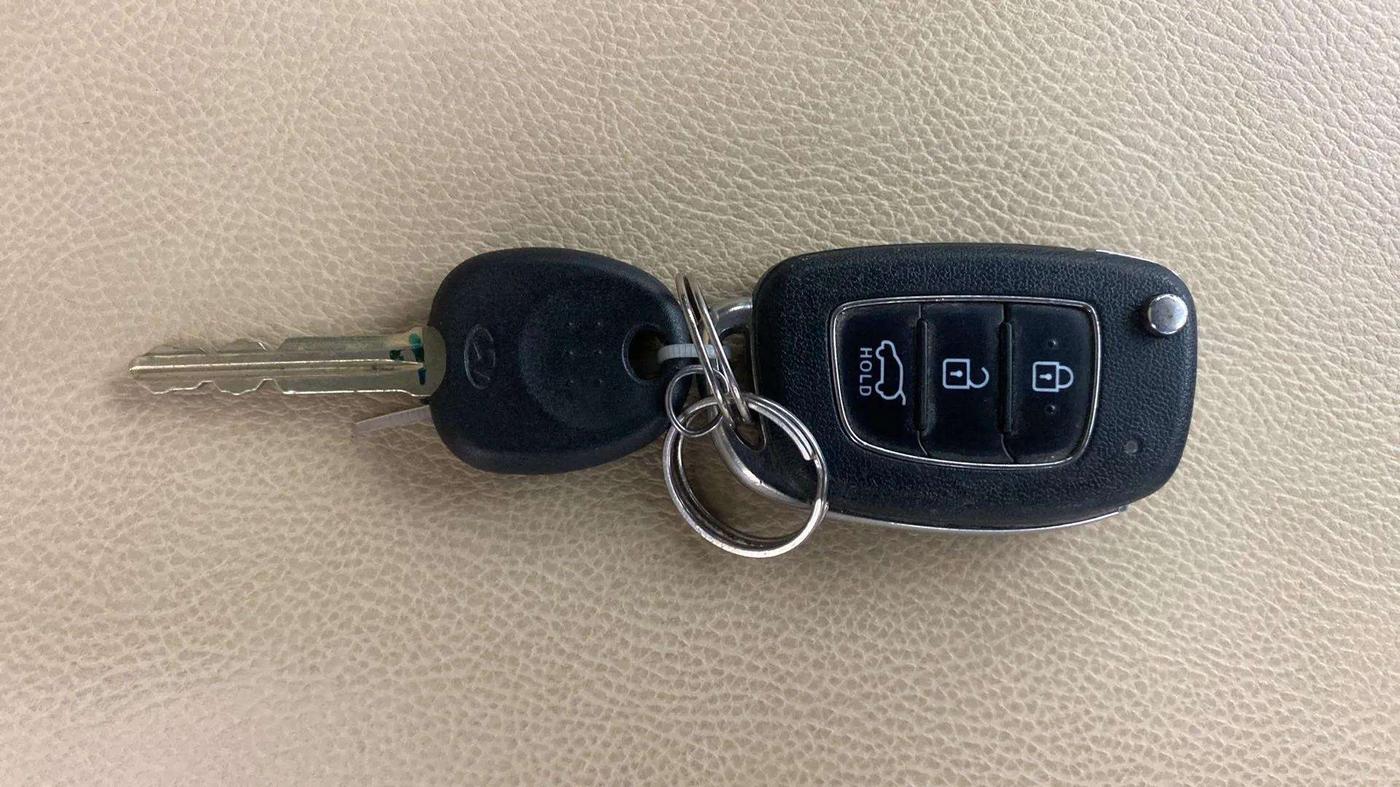 2017 Hyundai Elite i20 SPORTZ 1.2, Petrol, Manual, 69,539 km, Key Close Up