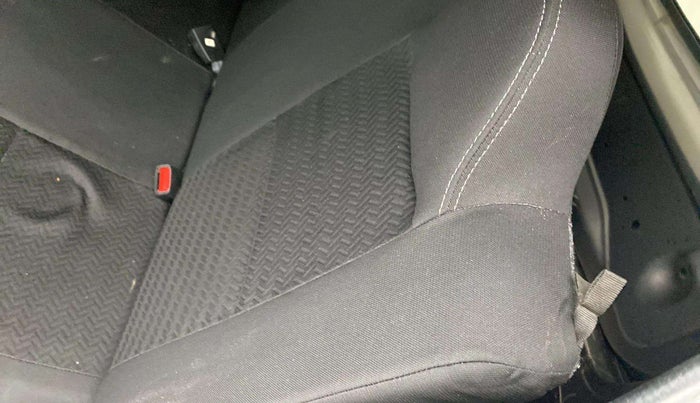 2019 Datsun Redi Go A, Petrol, Manual, 33,685 km, Second-row right seat - Seat Belt Missing