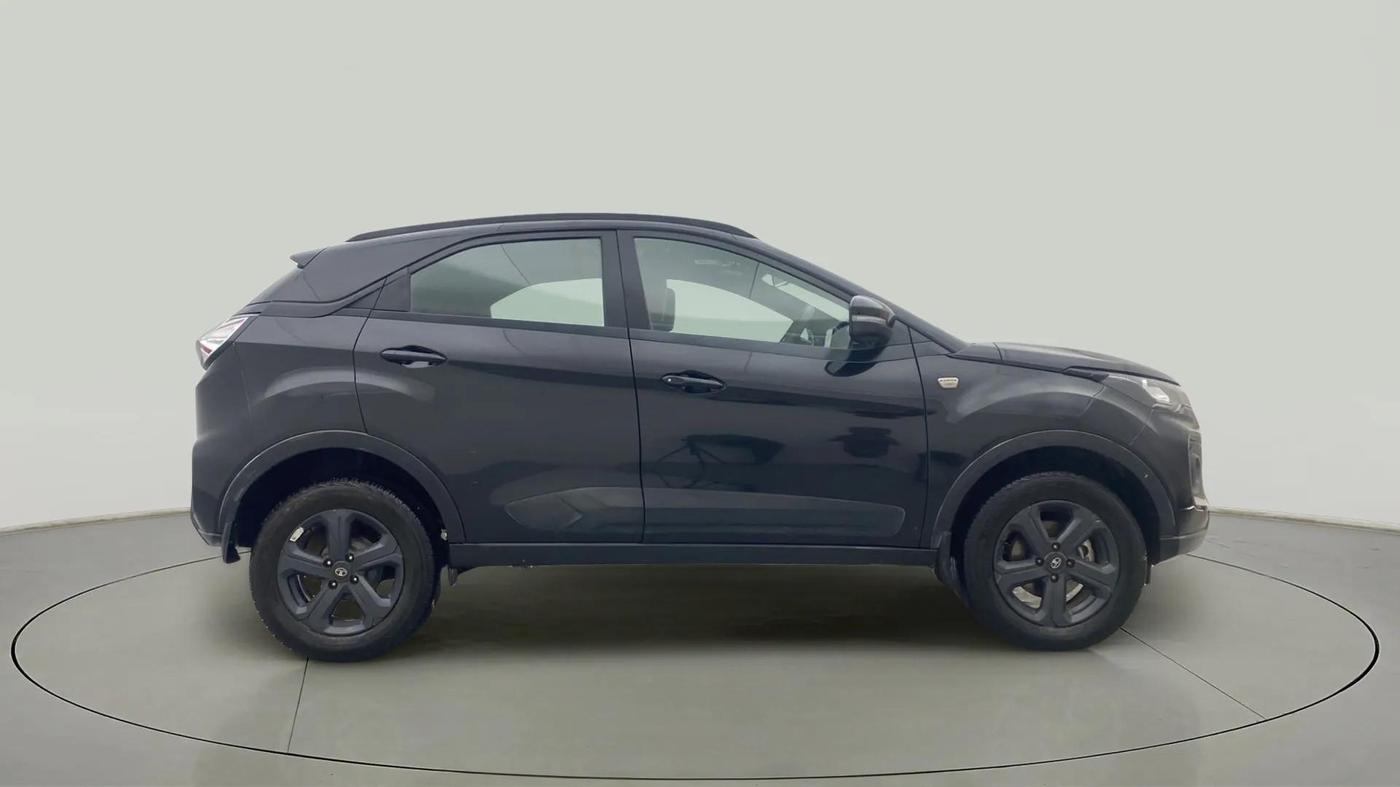 2023 Tata NEXON XZA PLUS SUNROOF DARK PETROL, Petrol, Automatic, 30,759 km, Right Side View