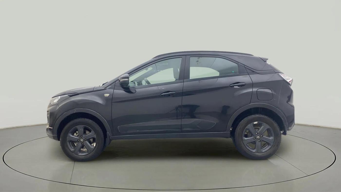 2023 Tata NEXON XZA PLUS SUNROOF DARK PETROL, Petrol, Automatic, 30,759 km, Left Side