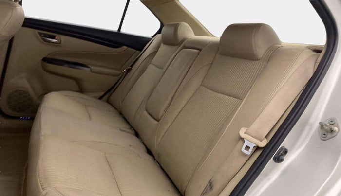 2017 Maruti Ciaz ZETA 1.4  MT PETROL, Petrol, Manual, 77,288 km, Right Side Rear Door Cabin