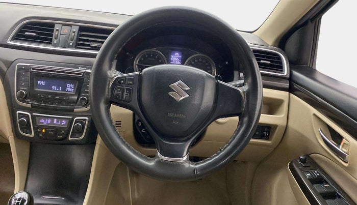 2017 Maruti Ciaz ZETA 1.4  MT PETROL, Petrol, Manual, 77,288 km, Steering Wheel Close Up