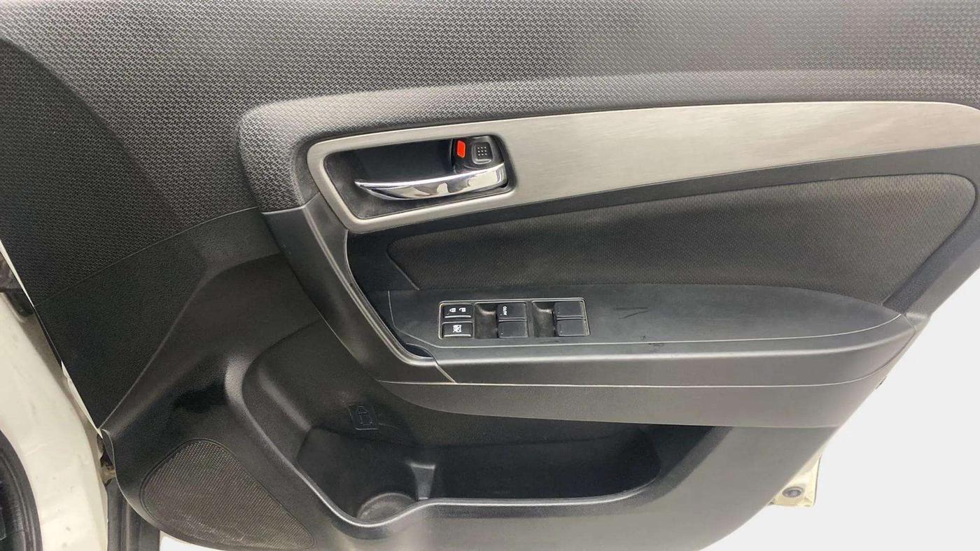 2019 Maruti Vitara Brezza ZDI AMT, Diesel, Automatic, 78,345 km, Driver Side Door Panels Control
