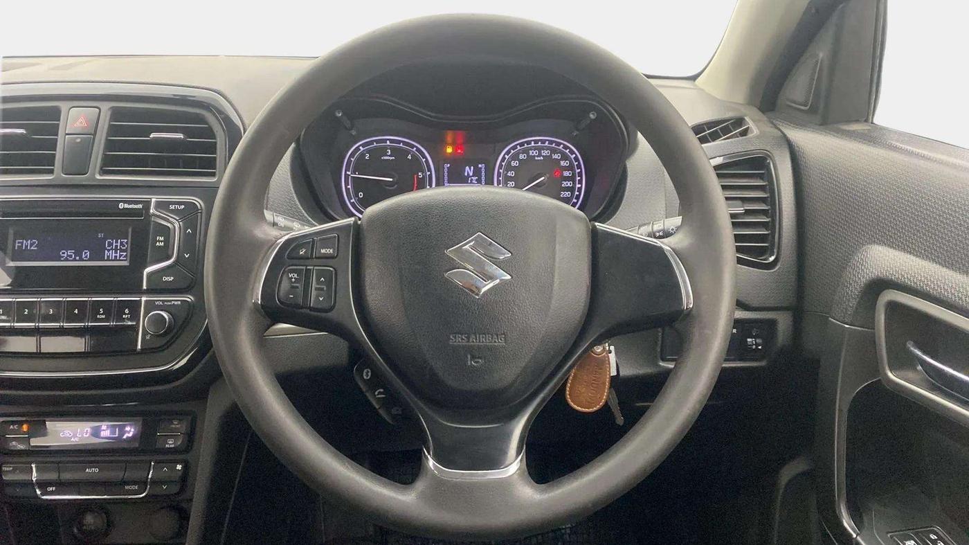 2019 Maruti Vitara Brezza ZDI AMT, Diesel, Automatic, 78,345 km, Steering Wheel Close Up
