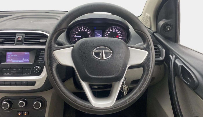 2016 Tata Tiago XT PETROL, Petrol, Manual, 30,427 km, Steering Wheel Close Up