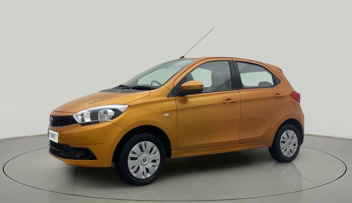 2016 Tata Tiago XT PETROL, Petrol, Manual, 30,427 km, Left Front Diagonal