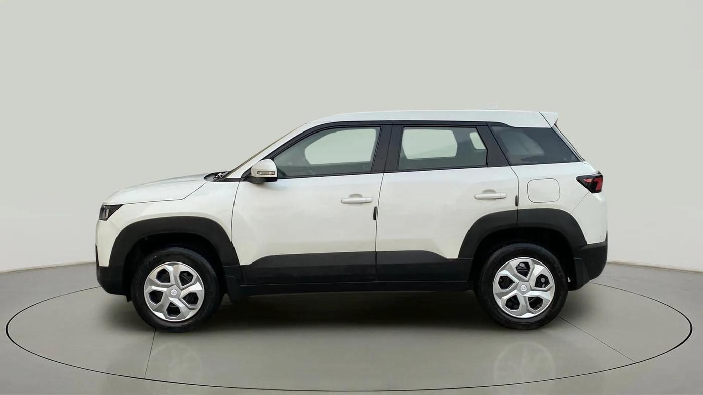 2022 Maruti BREZZA LXI SMART HYBRID, Petrol, Manual, 40,934 km, Left Side