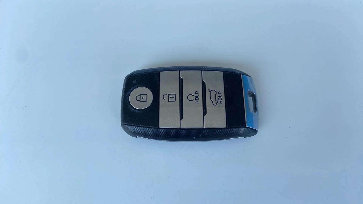 2021 KIA SONET HTX 1.5, Diesel, Manual, 54,116 km, Key Close Up