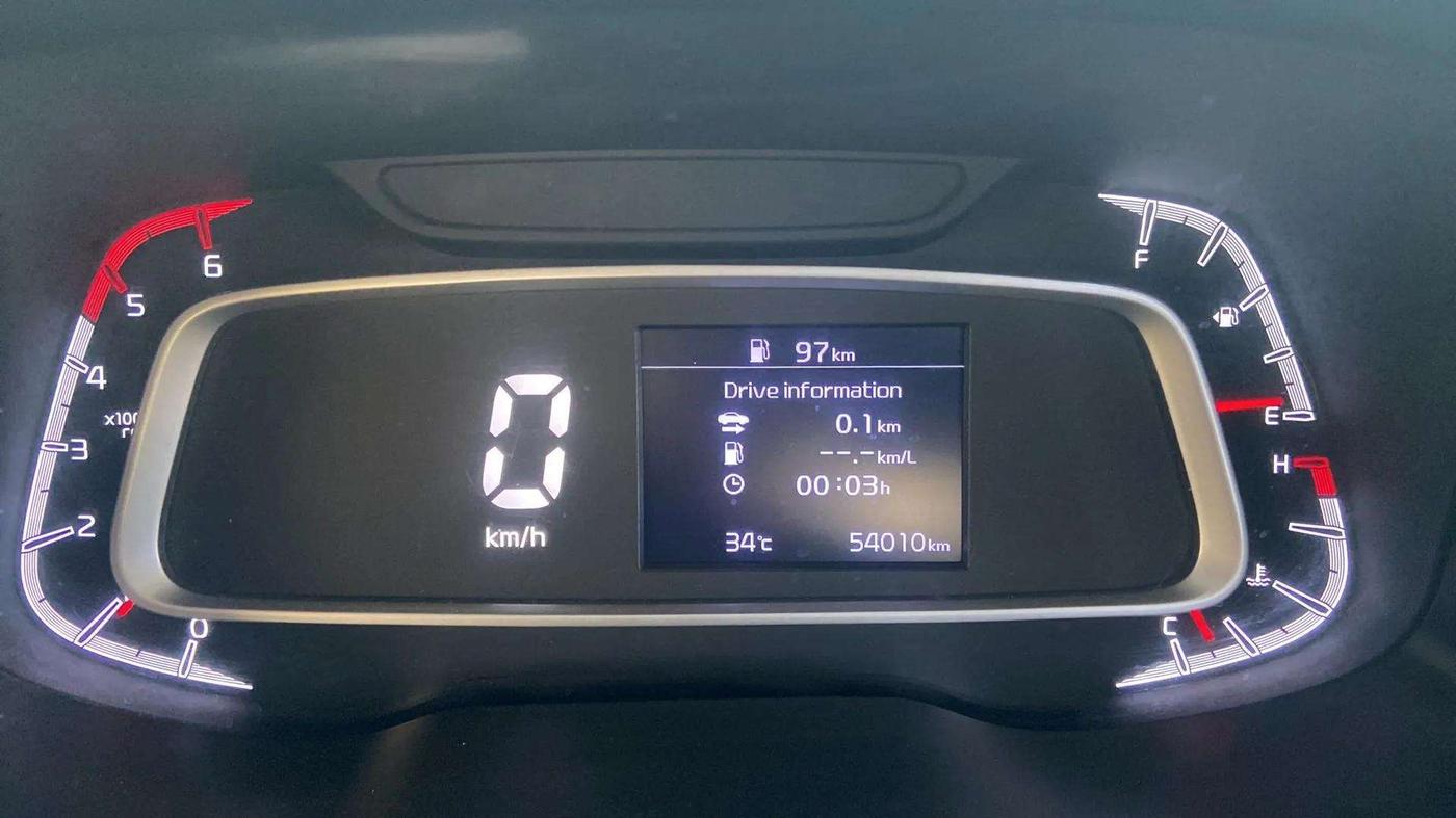 2021 KIA SONET HTX 1.5, Diesel, Manual, 54,116 km, Odometer Image
