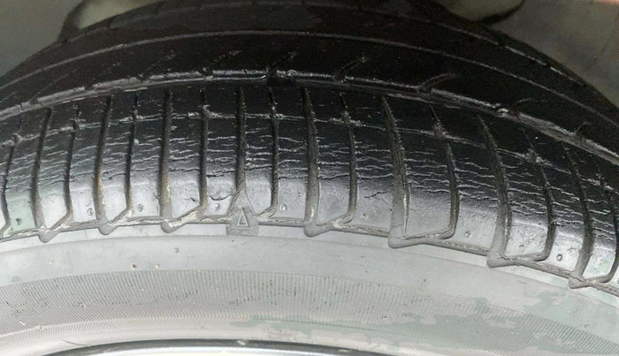 2017 Tata TIGOR XZ PETROL, Petrol, Manual, 37,555 km, Left Front Tyre Tread