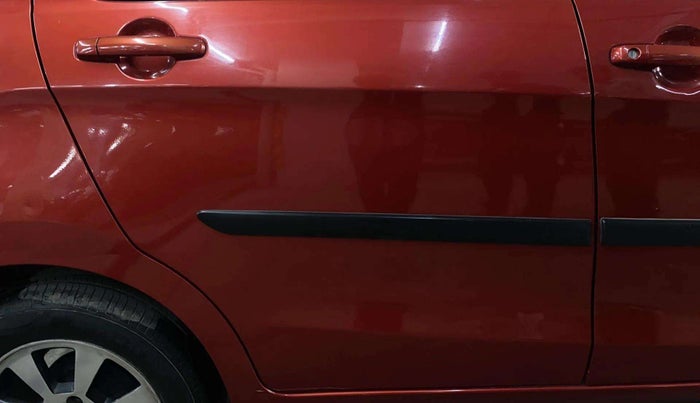 2016 Maruti Celerio ZXI AMT, Petrol, Automatic, 30,121 km, Right rear door - Minor scratches