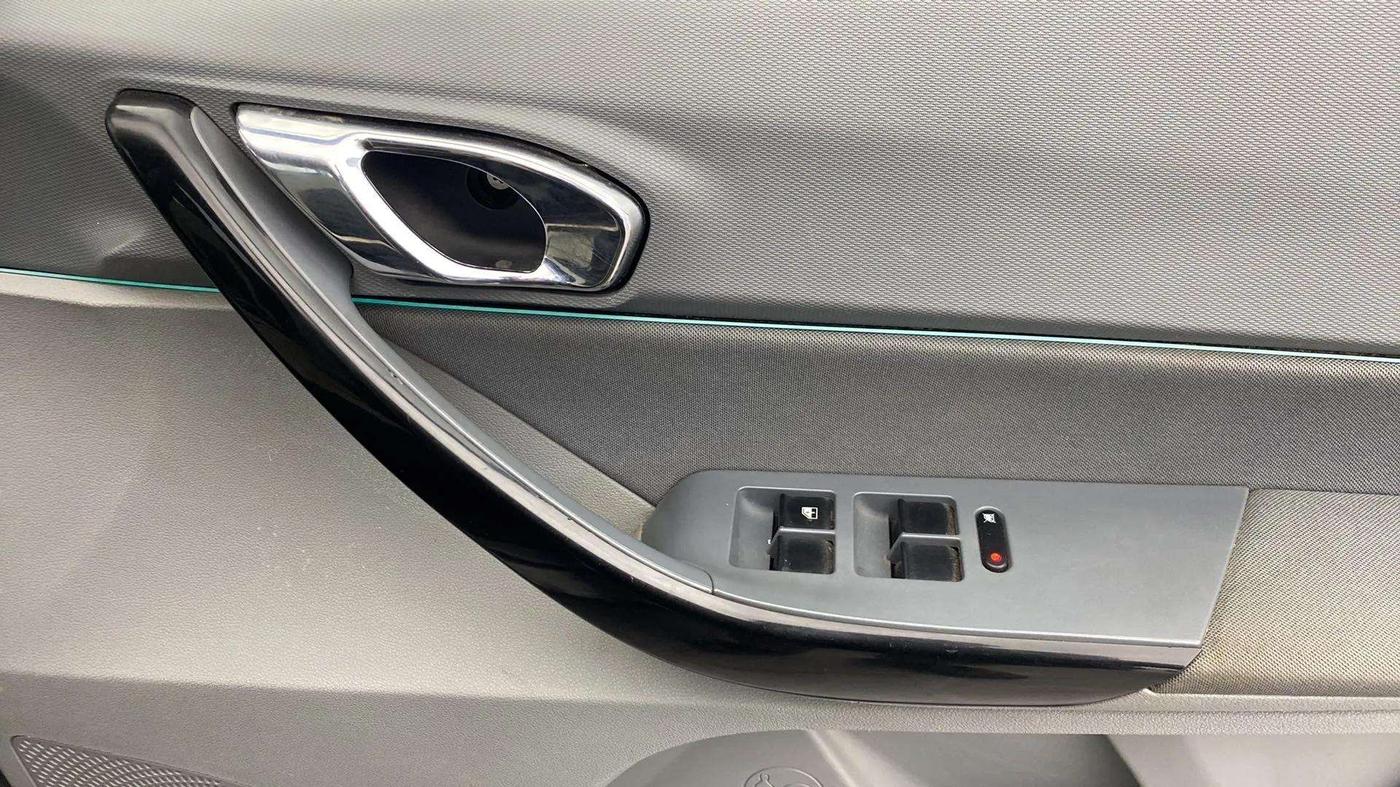 2021 Tata TIGOR XZ PLUS PETROL, Petrol, Manual, 50,500 km, Driver Side Door Panels Control