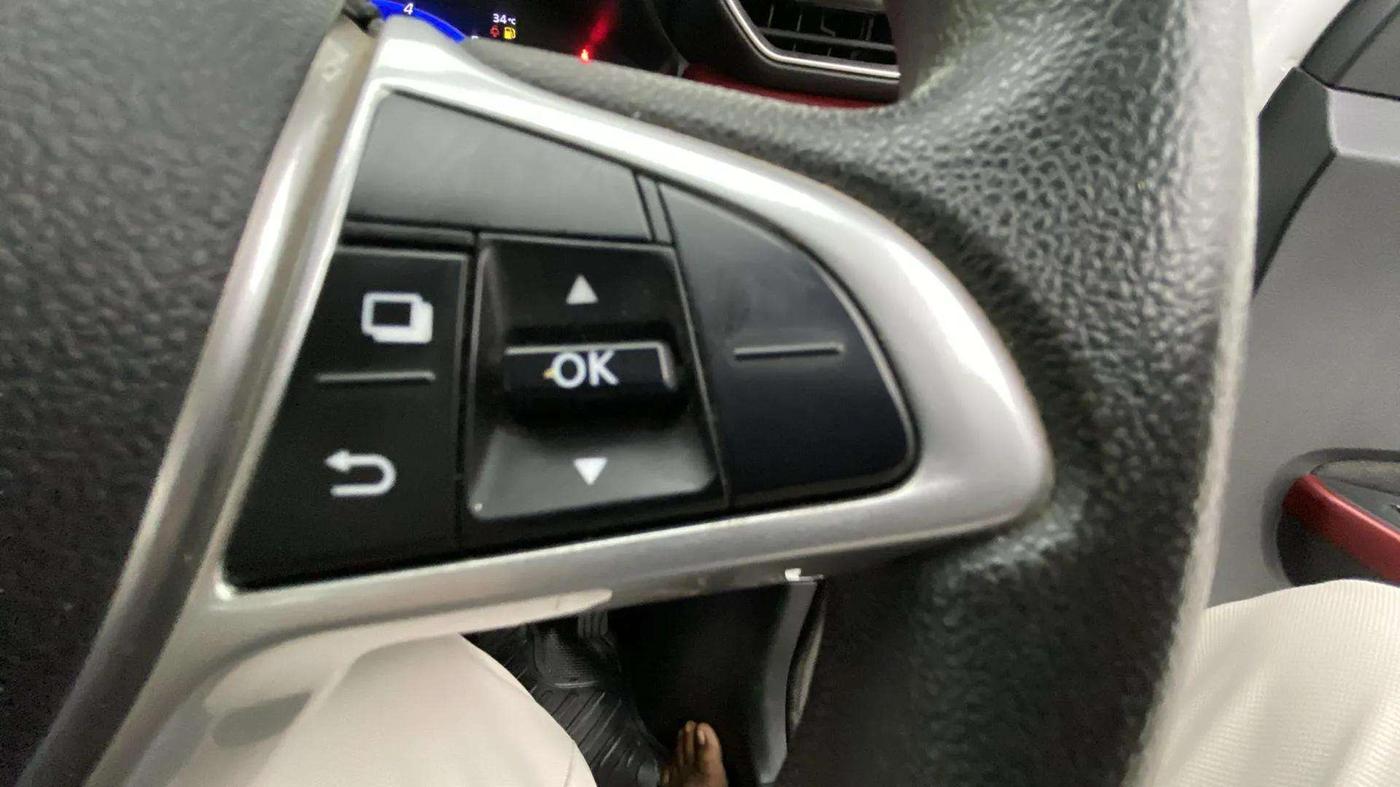 2022 Nissan MAGNITE XV RED EDITION, Petrol, Manual, 39,198 km, Adaptive Cruise Control