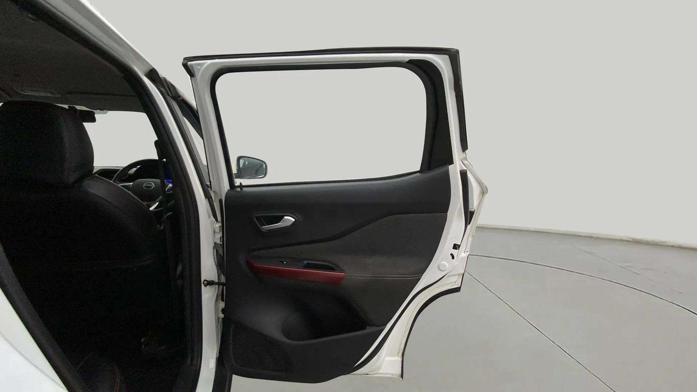 2022 Nissan MAGNITE XV RED EDITION, Petrol, Manual, 39,198 km, RHS Rear Door