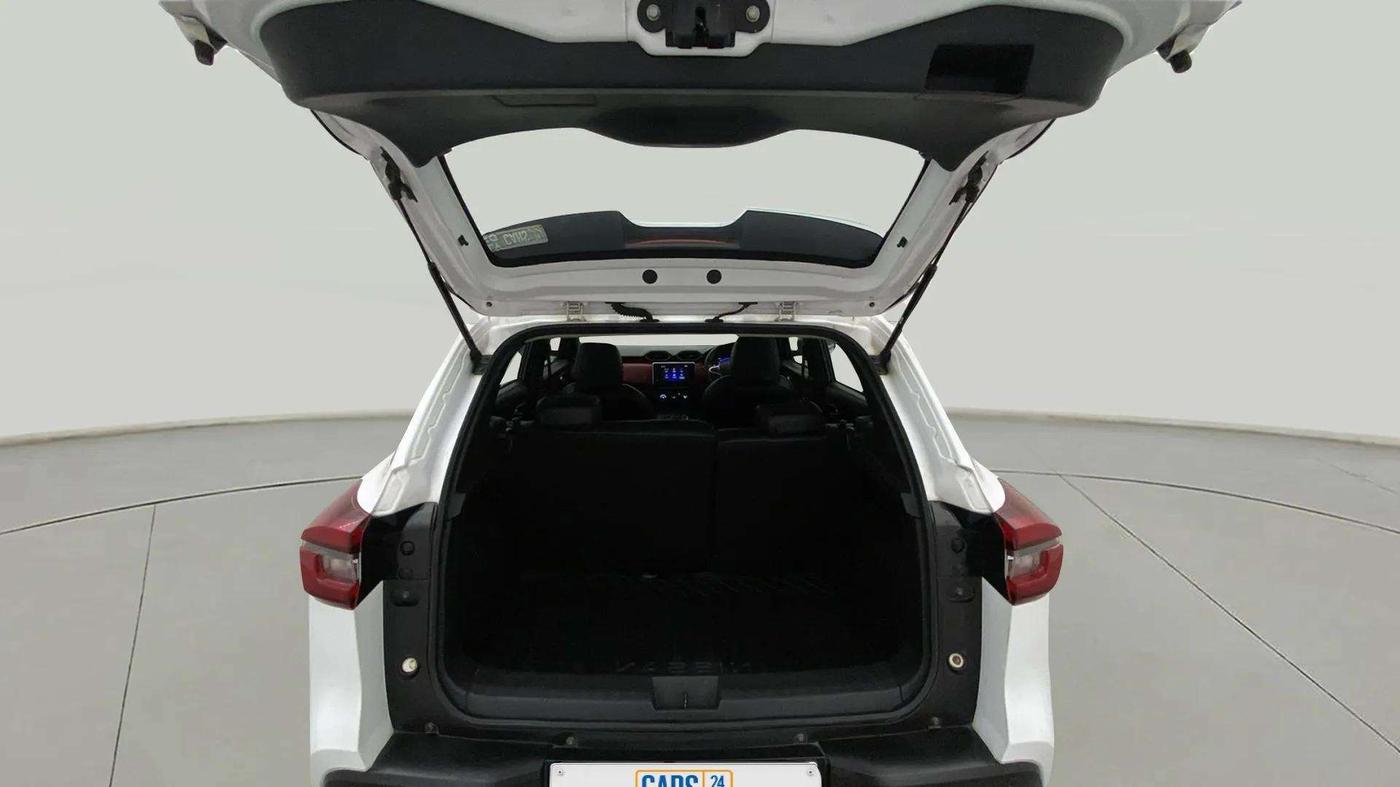 2022 Nissan MAGNITE XV RED EDITION, Petrol, Manual, 39,198 km, Boot Inside