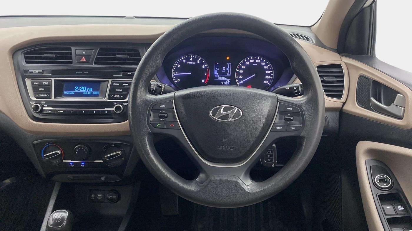 2017 Hyundai Elite i20 MAGNA 1.2, Petrol, Manual, 51,675 km, Steering Wheel Close Up