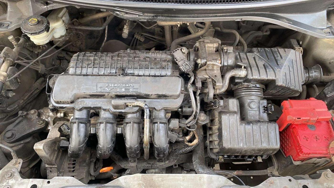 2015 Honda Amaze 1.2L I-VTEC VX, Petrol, Manual, 98,720 km, Engine View