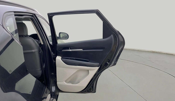 2021 KIA SONET HTX 1.0 IMT, Petrol, Manual, 32,503 km, RHS Rear Door