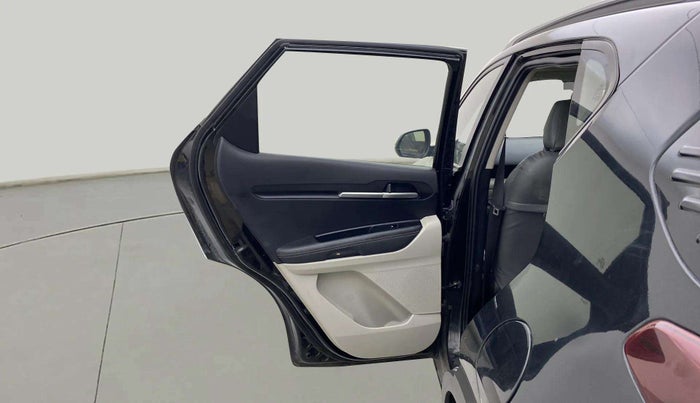 2021 KIA SONET HTX 1.0 IMT, Petrol, Manual, 32,503 km, LHS Rear Door
