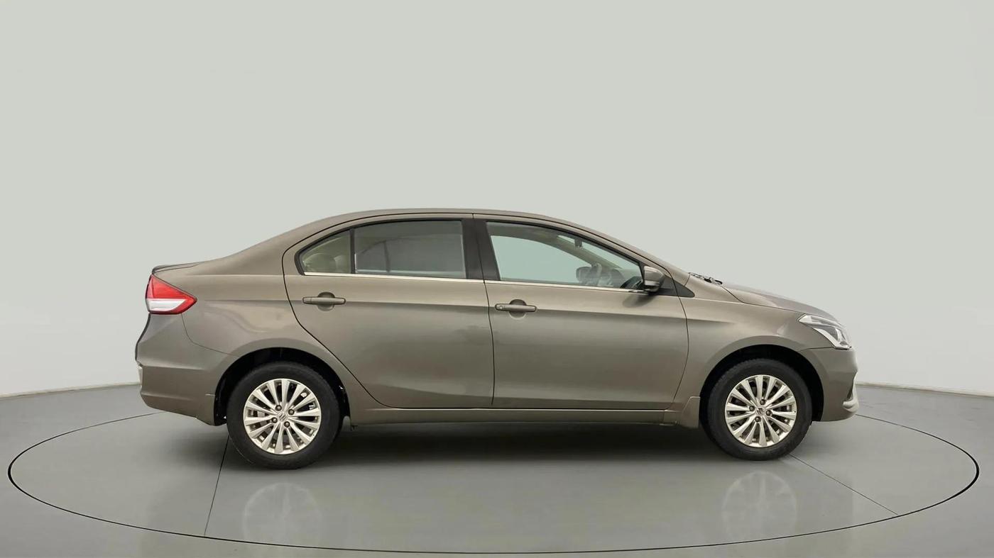 2020 Maruti Ciaz DELTA AT 1.5 SHVS PETROL, Petrol, Automatic, 31,127 km, Right Side View