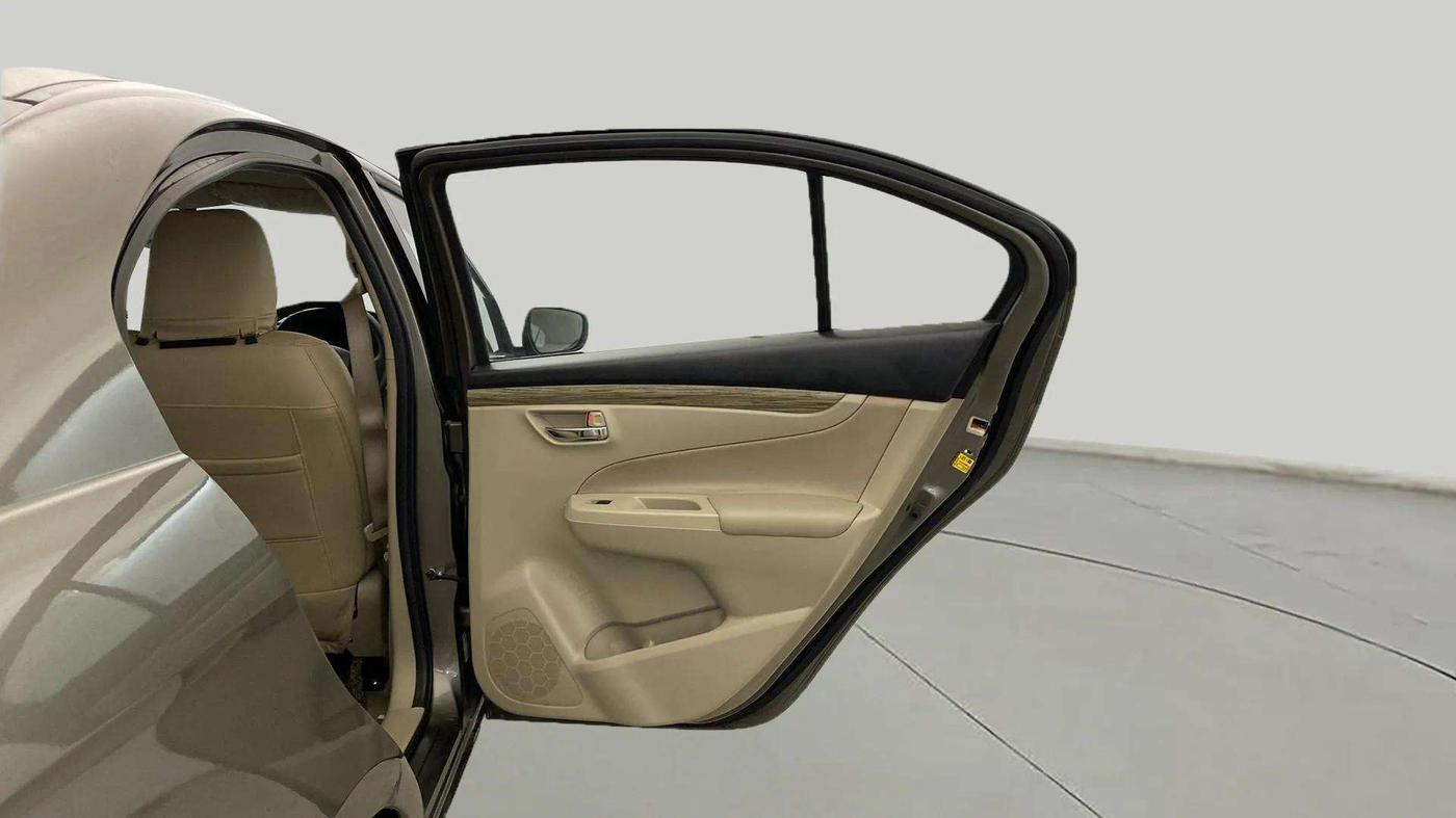 2020 Maruti Ciaz DELTA AT 1.5 SHVS PETROL, Petrol, Automatic, 31,127 km, RHS Rear Door