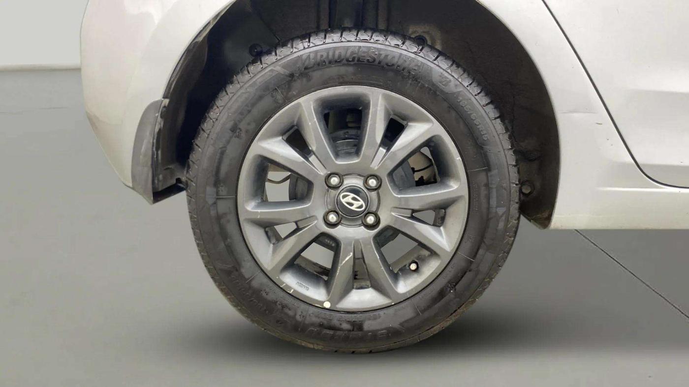 2018 Hyundai Elite i20 ASTA 1.2, Petrol, Manual, 77,618 km, Right Rear Wheel