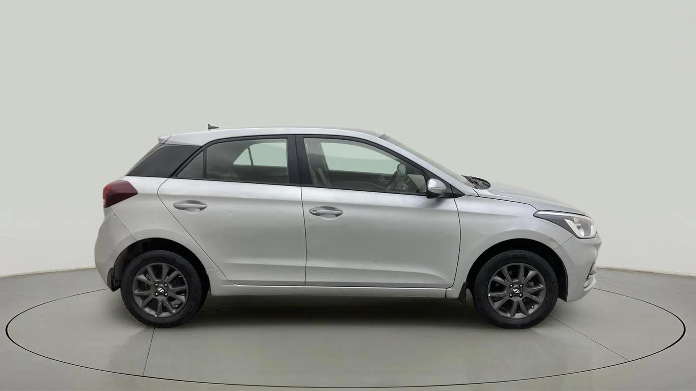 2018 Hyundai Elite i20 ASTA 1.2, Petrol, Manual, 77,618 km, Right Side View