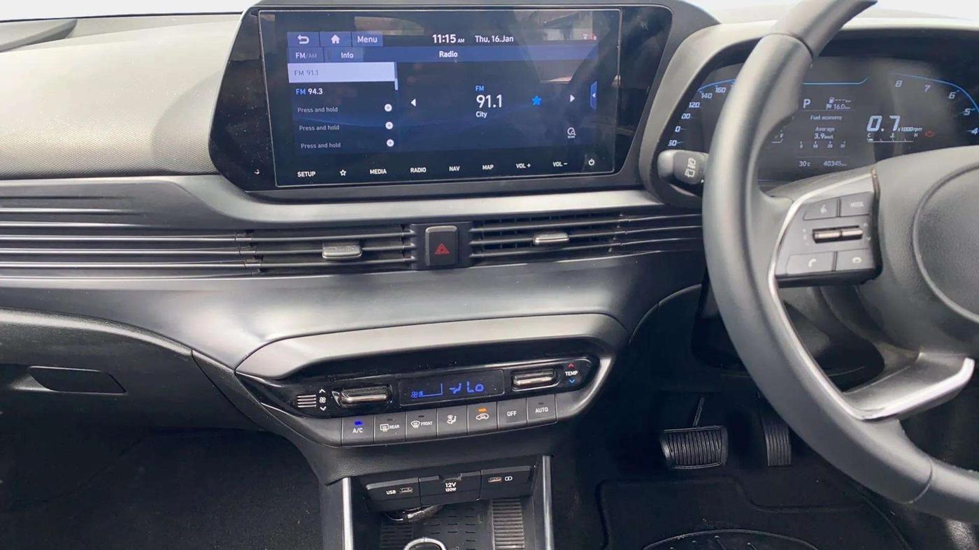 2021 Hyundai NEW I20 ASTA 1.2 AT, Petrol, Automatic, 40,458 km, Air Conditioner