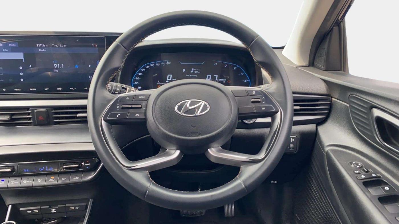 2021 Hyundai NEW I20 ASTA 1.2 AT, Petrol, Automatic, 40,458 km, Steering Wheel Close Up