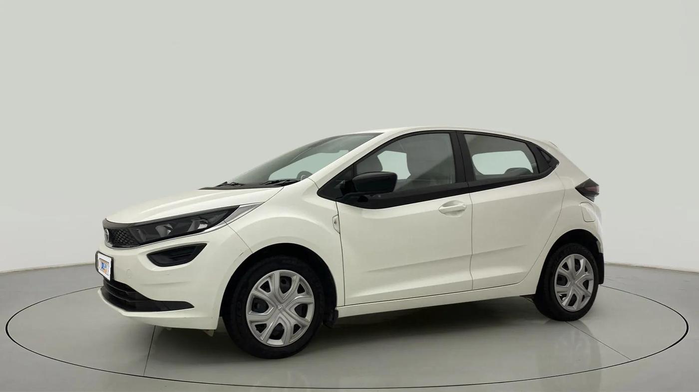 2023 Tata ALTROZ XM PLUS SUNROOF, Petrol, Manual, 7,097 km, Left Front Diagonal