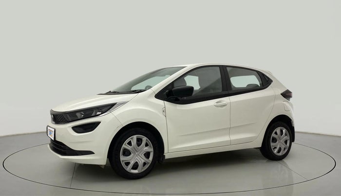 2023 Tata ALTROZ XM PLUS SUNROOF, Petrol, Manual, 7,097 km, Left Front Diagonal